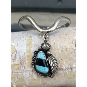 Signed Navajo Sterling Silver Turquoise Onyx Inlay Cuff Bracelet Sweater Drop